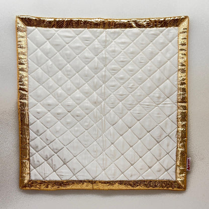 Divine White Silk - Quilted Meditation / Pooja Aasan