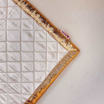 Divine White Silk - Quilted Meditation / Pooja Aasan